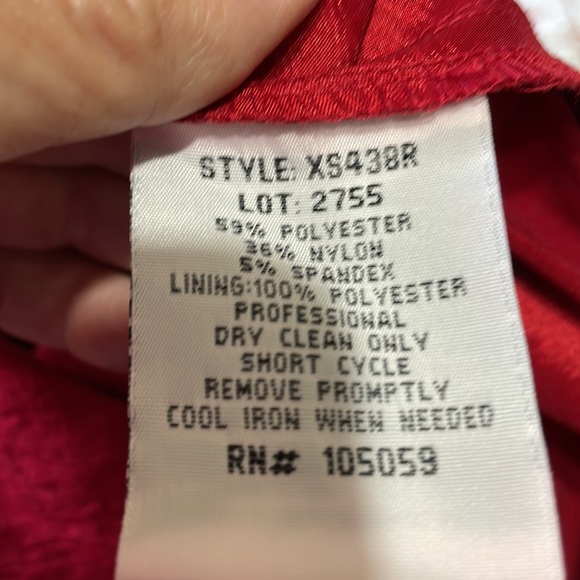 Xscape satin ruched column dress with Rosette - Picture 11 of 11